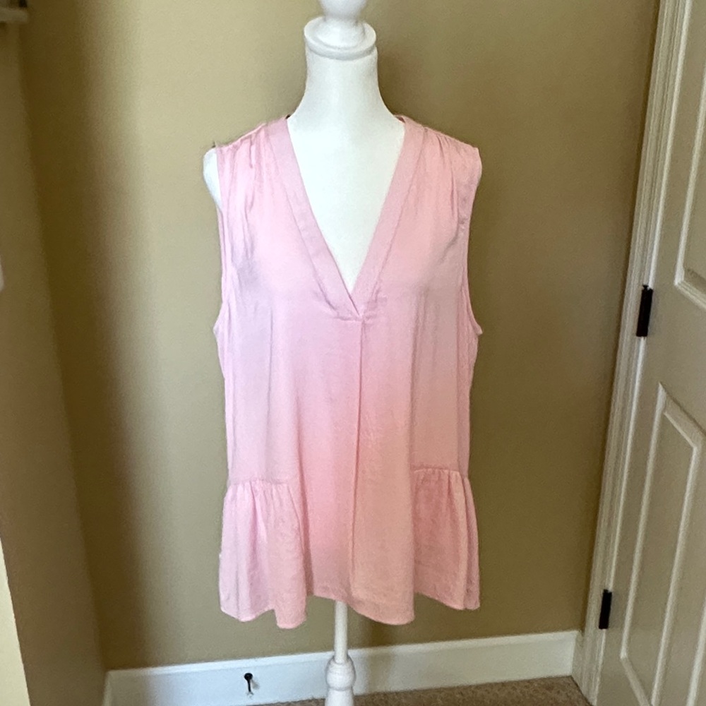 Vince Camuto Light Pink V-Neck Blouse